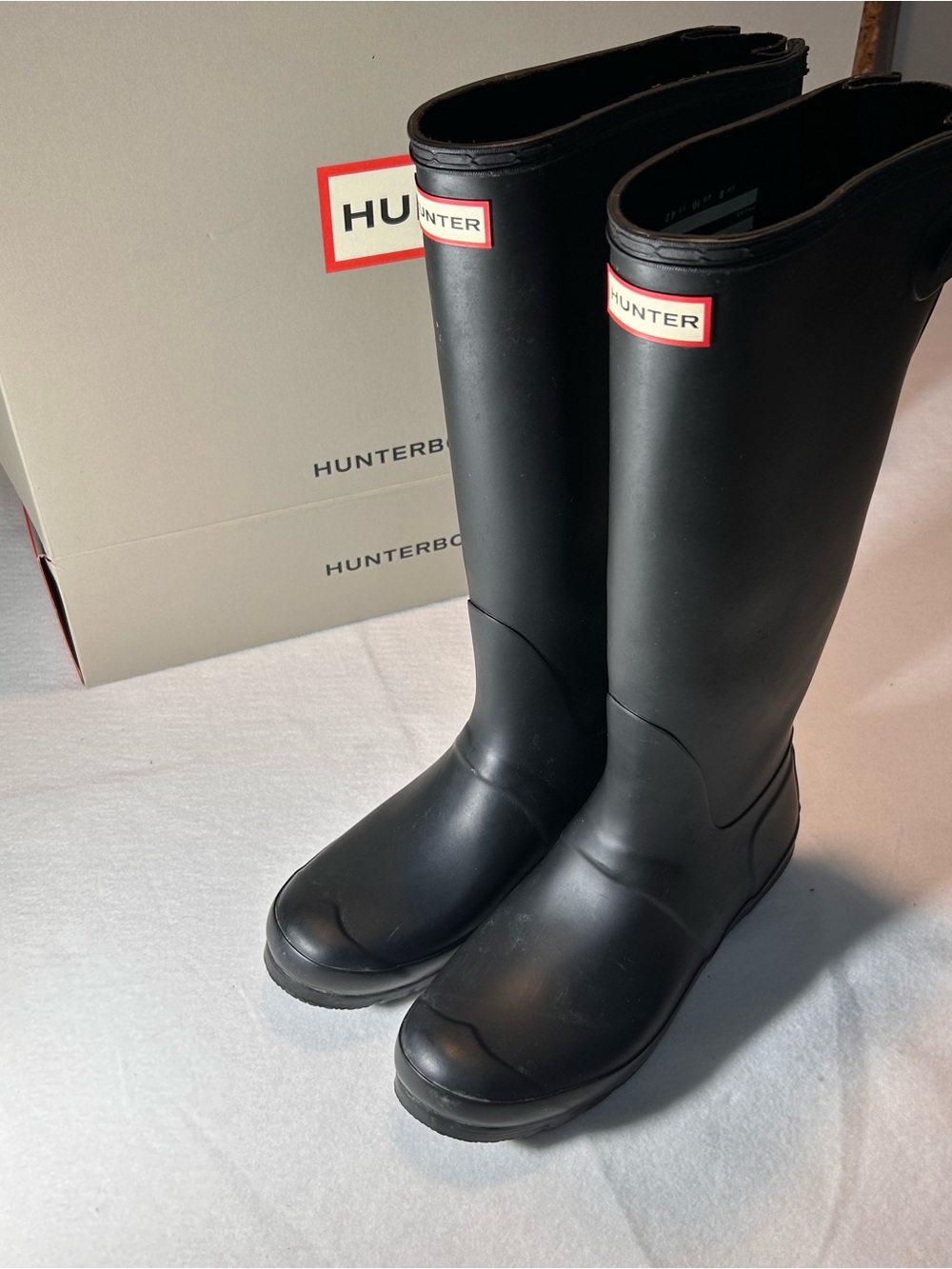 Hunter Women's Original Tall Waterproof Rain Boots Black Matte Size 10